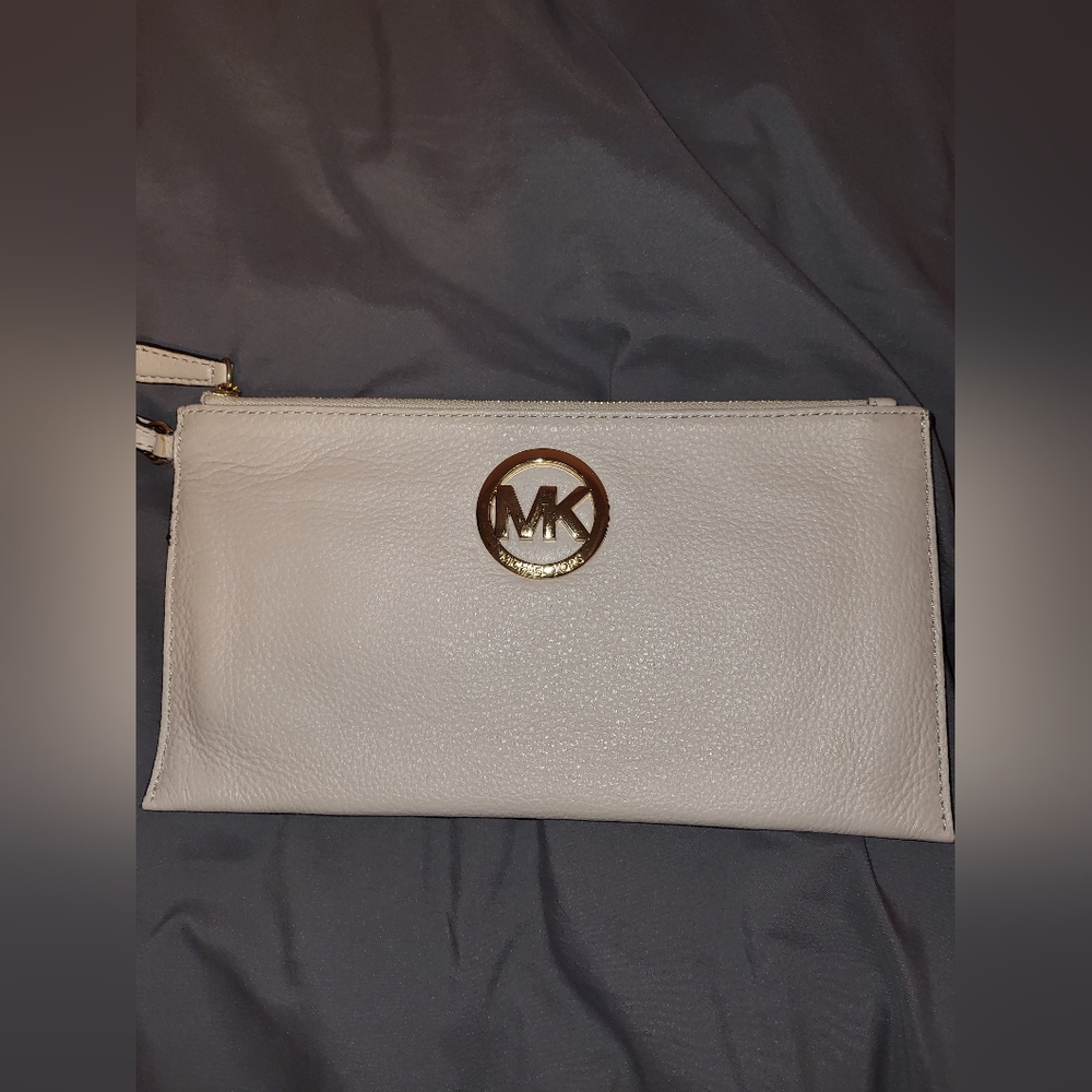 Michael Kors, white leather, handbag / clutch